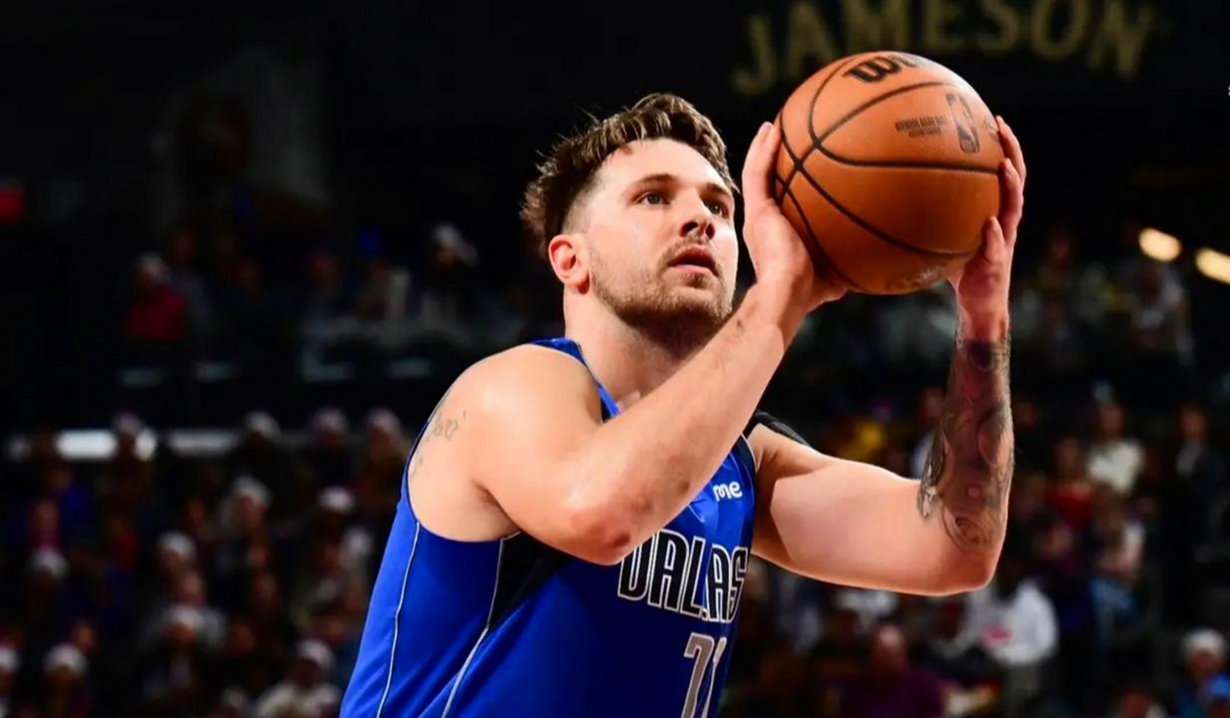 波士顿凯尔特人单刀错失备战NBA季后赛Ning在G2比赛中状态火爆，现场解说直呼：东契奇迎来七赛季高光表现的简单介绍