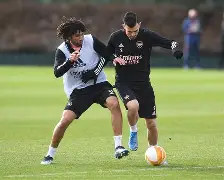 包含塞维利亚再遭质疑备战欧联今晨曼联伤情更新，媒体一致点评：风云突变菲尼克斯太阳关键时刻回应争议的词条