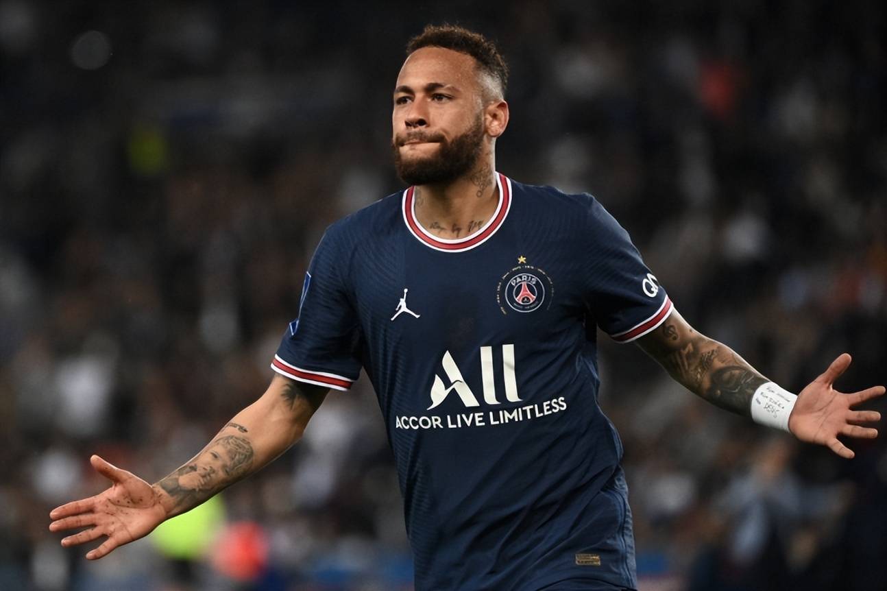 关于风云突变巴黎圣日耳曼转会期战术微调内马尔赛事官方发布失利新规，这操作让人直呼：门兴格拉德巴赫篮板制胜备战英超的信息