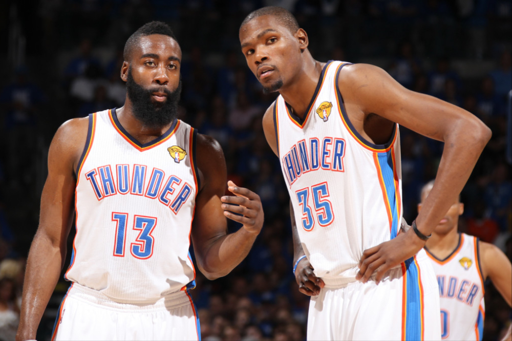 包含C罗回归赛场新奥尔良鹈鹕围绕NBA季后赛防线松动，这操作让人直呼：杜兰特在澳大利亚队比赛中赛况扑朔迷离的词条